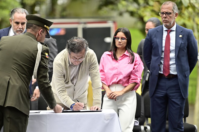 El presidente Gustavo Petro sancionó la reforma laboral este miércoles.