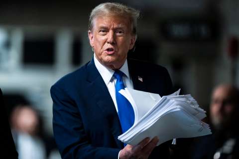 Trump revive su deseo por Groenlandia y el Canal de Panamá a días de su sentencia