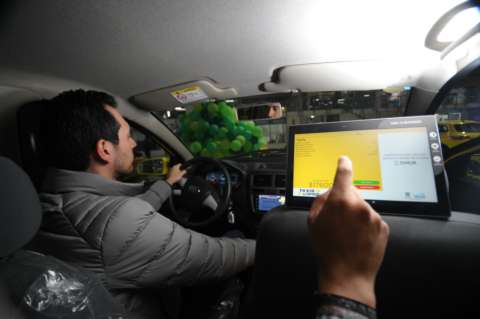 Distrito pide al Gobierno Duque apoyar la modernización de taxis en Bogotá