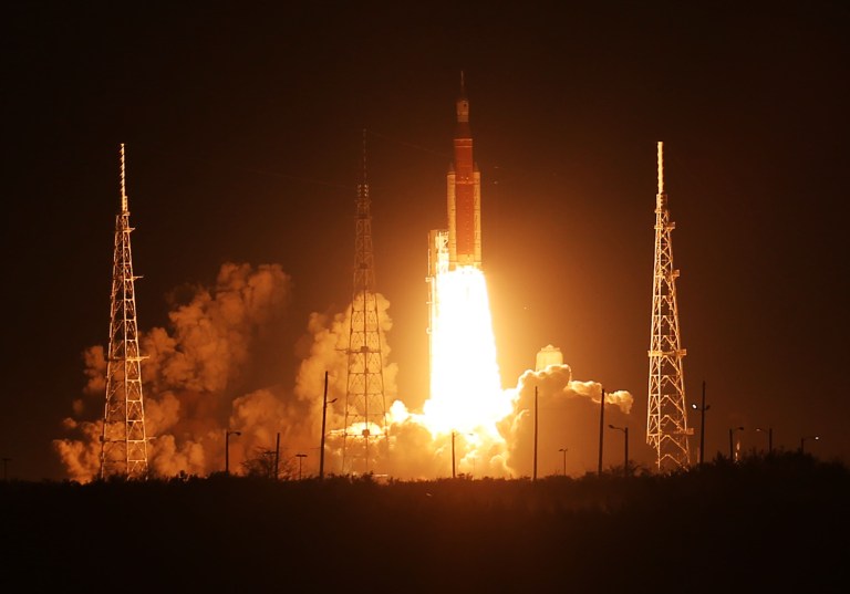 ¡Histórico! Despega con éxito Artemis I, la misión que espera reconquistar la Luna