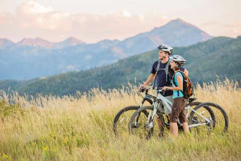 Canadá sobre ruedas: rutas inolvidables para descubrir en bicicleta