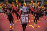 En fotos: protestas en La Santamaría ante el inicio de la temporada taurina en Bogotá