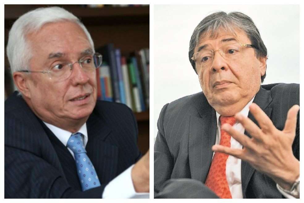 Jorge Robledo, senador del Polo, y Carlos Holmes Trujillo, ministro de Defensa, protagonizan un tome y dame en Twitter.