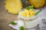 “Snack” de piña con yogur griego para conquistar paladares