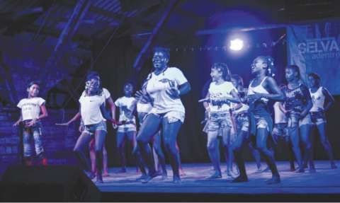Selva Adentro: un festival de teatro por la vida de los excombatientes en el Bajo Atrato