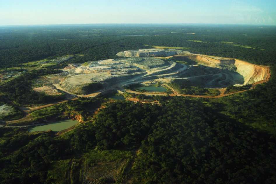 Mina de esmeraldas a cielo abierto de Gemfields en Lufwanyama, cerca de Kitwe, Zambia. / Bloomberg News