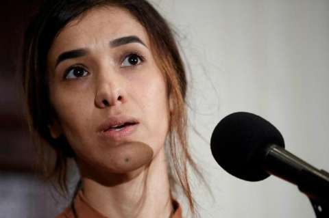 Los Nobel honran a las mujeres científicas en un año sin premio de Literatura