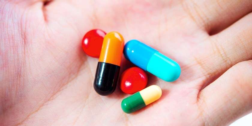 Organizar los medicamentos semanalmente es, en esencia, una forma de autocuidado. Una rutina simple, al alcance de todos, que salva vidas todos los días.