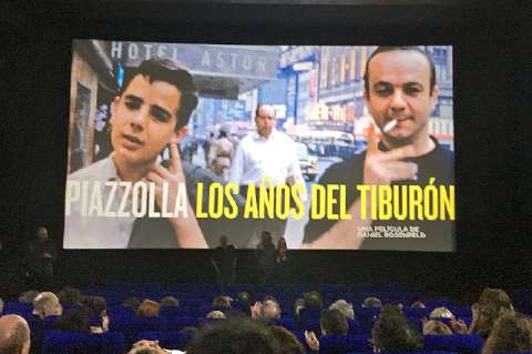 “Piazzolla, los años del tiburón”: la cresta de la ola