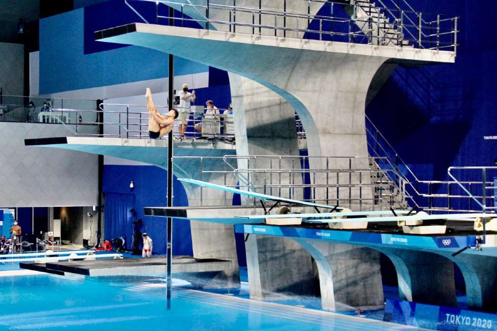 Daniel Restrepo y Sebastián Morales, clavadistas de Colombia, a semifinales de trampolín en los Olímpicos de Tokio.