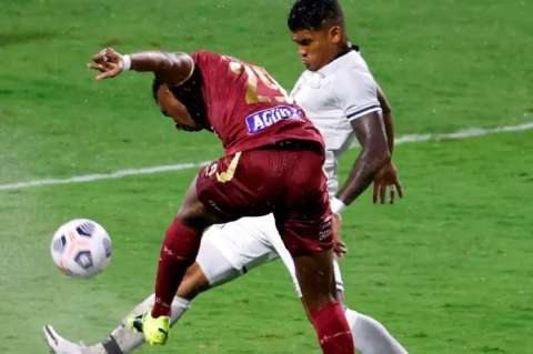 Deportes Tolima tampoco pudo ganar y empató con Emelec en la Sudamericana