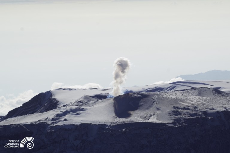 Caldas también declara calamidad pública ante actividad del volcán nevado del Ruiz