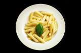 Receta: prepara una deliciosa ensalada de pasta con atún