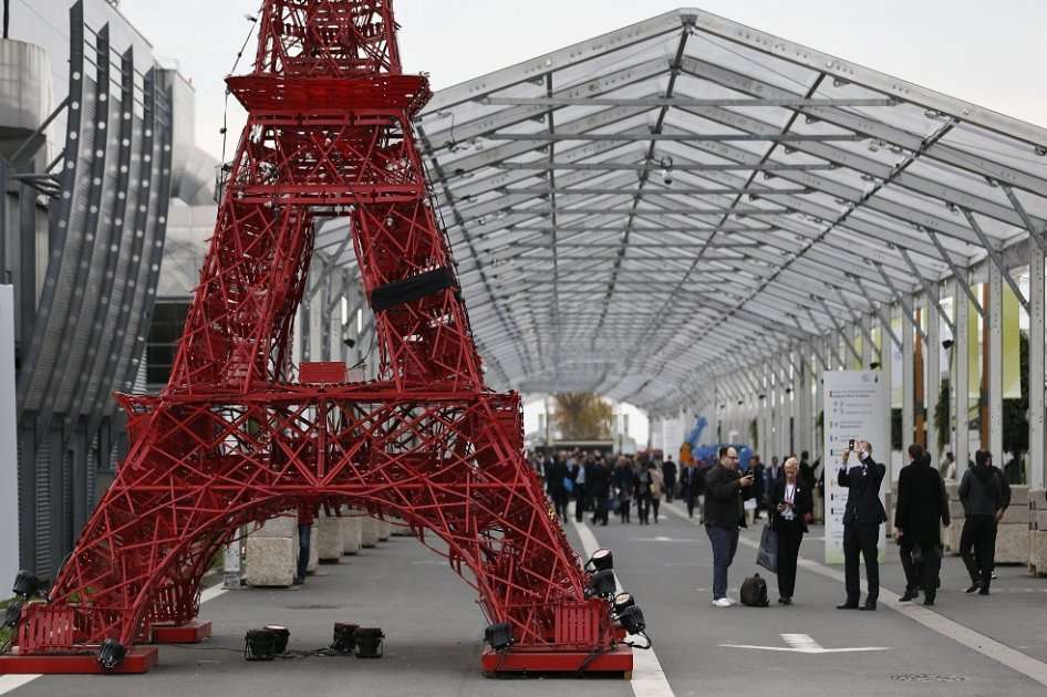 Sede de cambio climático en París. / EFE