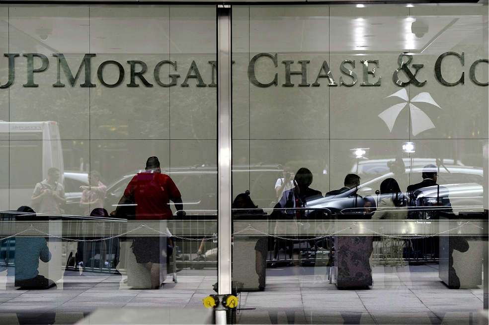 JPMorgan Chase concluyó el cuarto trimestre de 2012 con ganancias de US$5.700 millones. / AFP