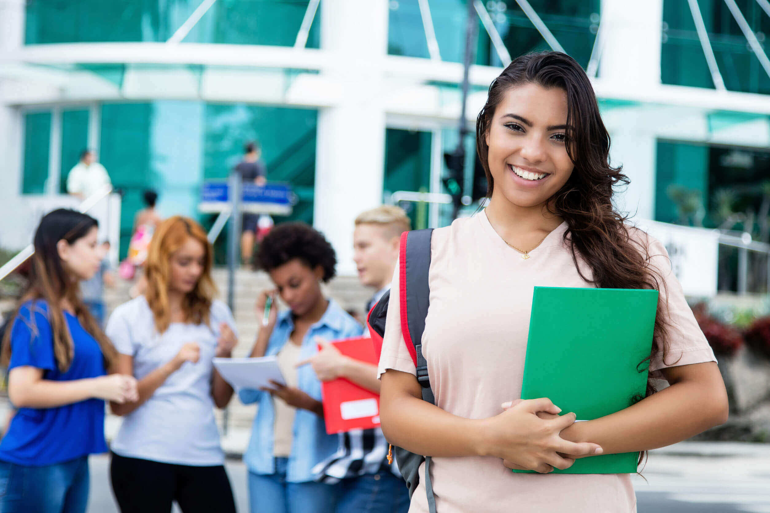 Buscando abrirle las puertas a los interesados en fortalecer sus habilidades y conocimientos profesionales en Nueva Zelanda, dos de sus universidades más importantes firmaron un acuerdo de becas con Colfuturo. / Cortesía