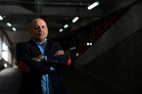 "Llegar al Bayern es una nueva posibilidad de brillar con luz propia": padrastro de James