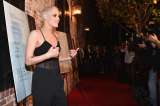 Kristen Stewart se rapa y estrena película