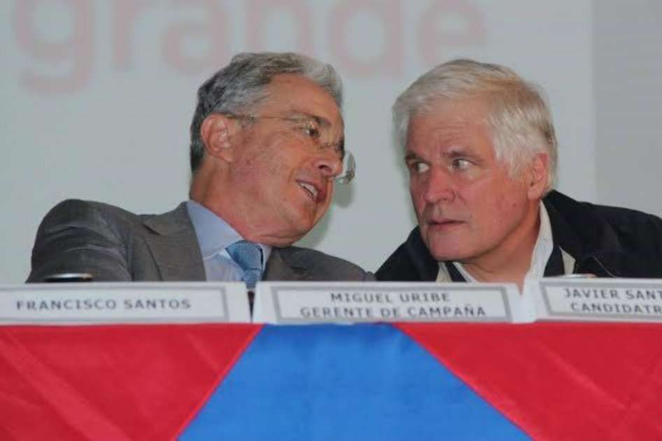 El expresidente Álvaro Uribe y Miguel Uribe Londoño. (Imagen de referencia)