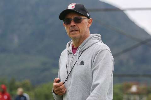 Alfredo Arias sigue buscando el camino de Santa Fe