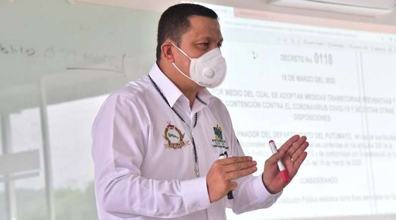 El gobernador del Putumayo iba a ser trasladado a una UCI en Neiva pero fuentes de su gobierno indicaron que pidió ser atendido en Mocoa.