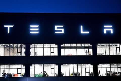 Las ventas de vehículos Tesla en 2024 cayeron un 1 %