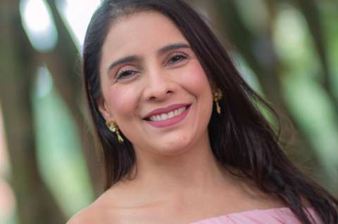 Lina Hinestroza ve la vida en Modo Rosa