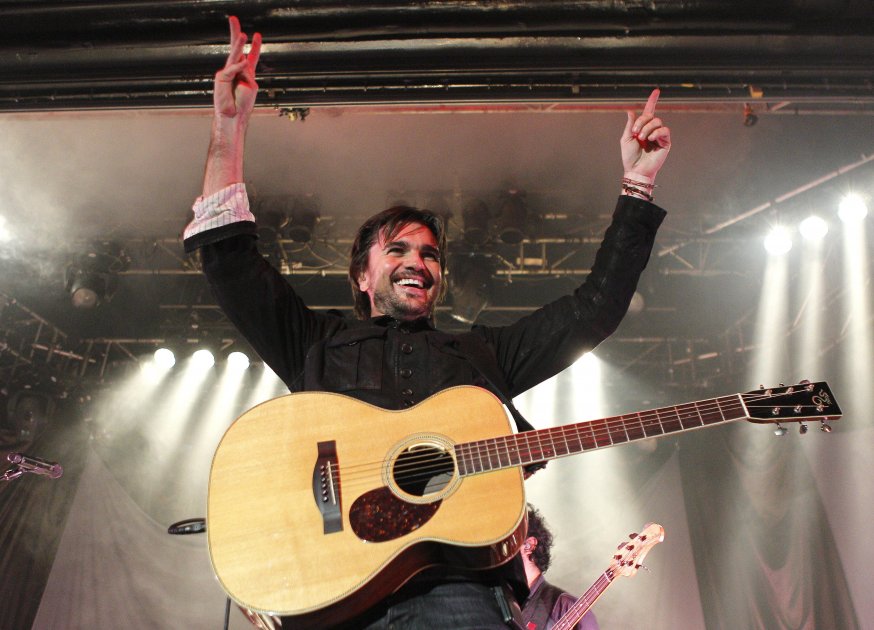 Juanes en Unplugged Tour, España.