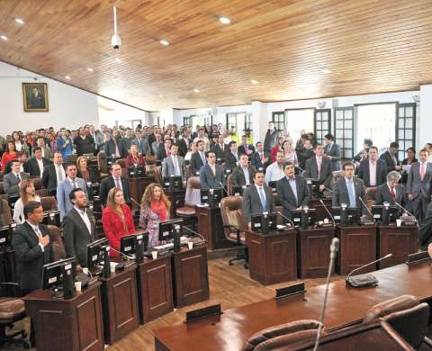Tribunal, única carta de Peñalosa para vender la ETB