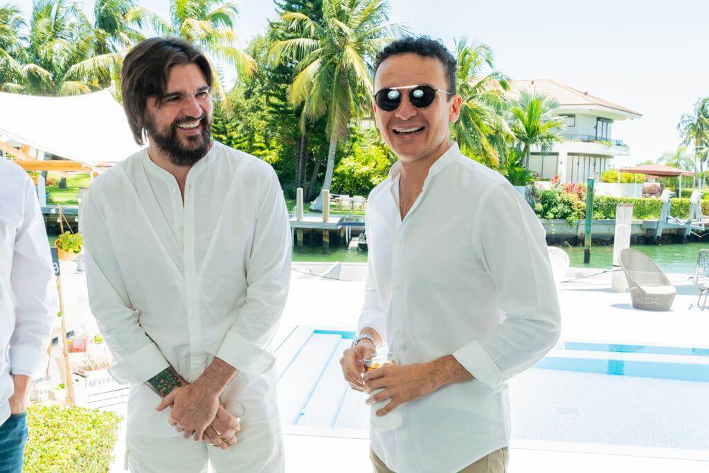 Juanes y Fonseca han interpretado juntos las canciones "Y tú", "Juntos" y "Alguna vez". / Archivo personal de los artistas