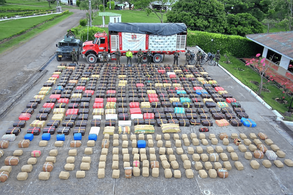 Incautan más de 8.6 toneladas de marihuana en Huila