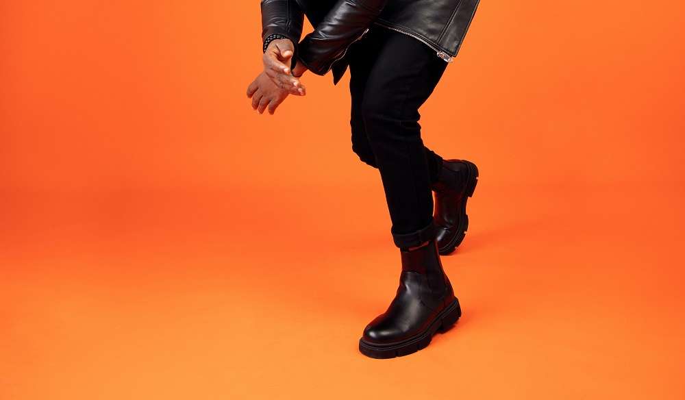 Estas botas para hombres van muy bien con un sinfín de outfits.