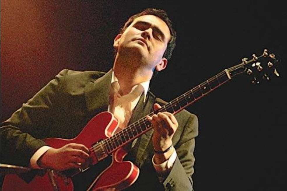 Jaime Andrés Castillo se formó como guitarrista de jazz en el Chicago College of Performing Arts, en Roosevelt University. Entre sus producciones discográficas se cuentan los dicos Tierra Acústica (2012) y El Almíbar de la Celesta (primera edición 2013, segunda edición 2018). / Archivo particular
