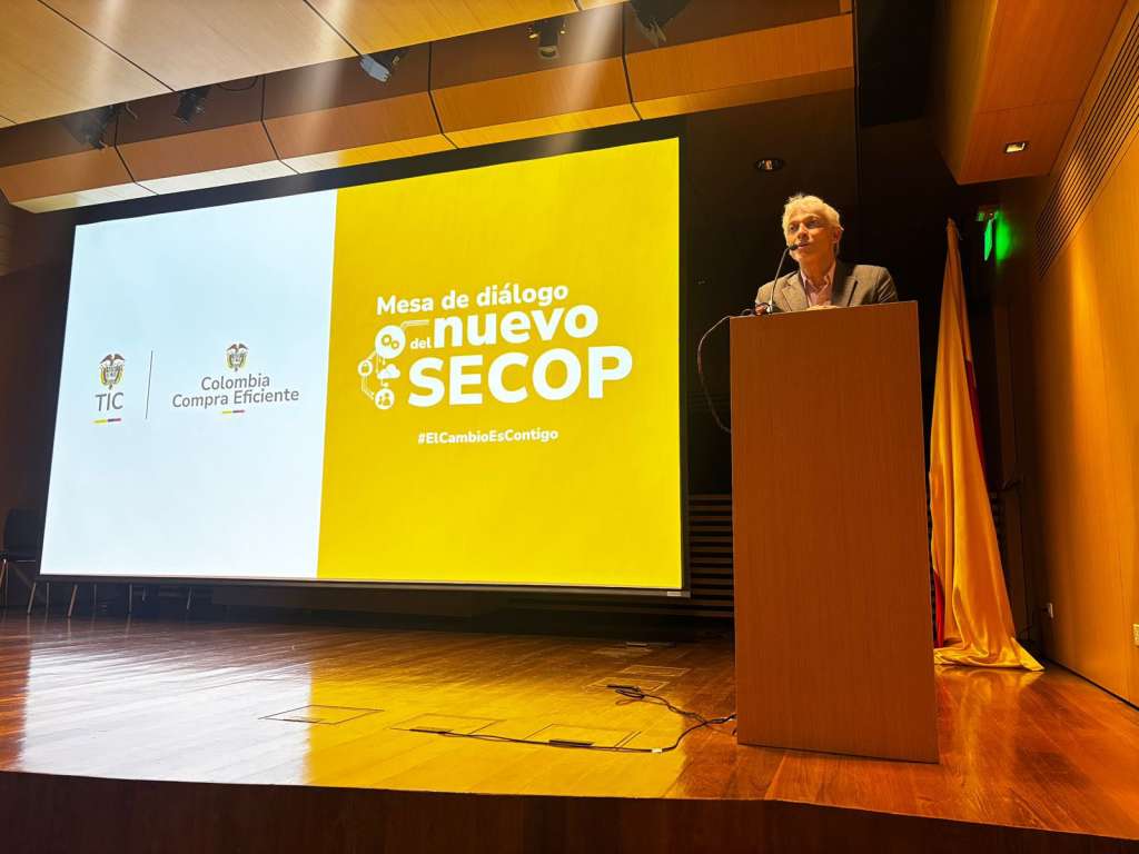 Director de Colombia Compra Eficiente, Cristóbal Padilla.
