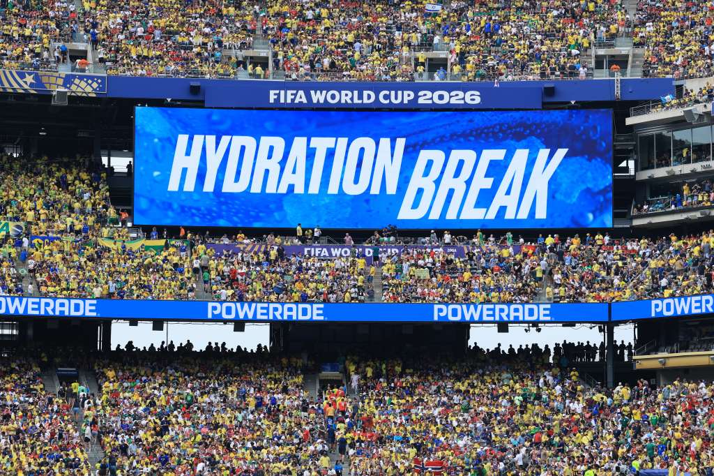 Pantalla durante una pausa para hidratación en el partido de la Copa Mundial de la FIFA entre Brasil y Noruega en el estadio New York New Jersey, el 5 de julio. Fotógrafa: Elsa/Getty Images