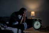 ¿Duerme mal? El insomnio estaría asociado con un envejecimiento cerebral acelerado