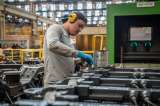 Manufactura y comercio recuperaron ventas, pero la industria sigue en negativo