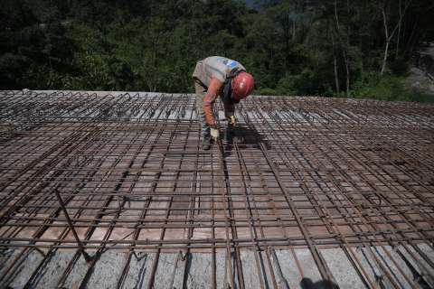 ¿Cuáles son las medidas que propone la CCI para reactivar la infraestructura?