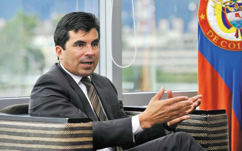 El presidente de la Agencia Nacional de Hidrocarburos, Orlando Velandia, habla durante una entrevista para El Espectador, el mates 24 de julio de 2018, en Bogot·, Colombia. Foto: Carlos Julio MartÌnez / Prensa ANH