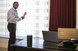 Amazon presenta versión para la oficina de sus asistente Alexa