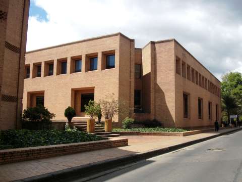 El debate alrededor del Archivo General de la Nación