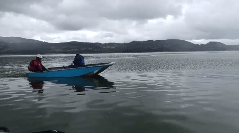 Continúa búsqueda de mujer desaparecida tras accidente en el embalse de Tominé