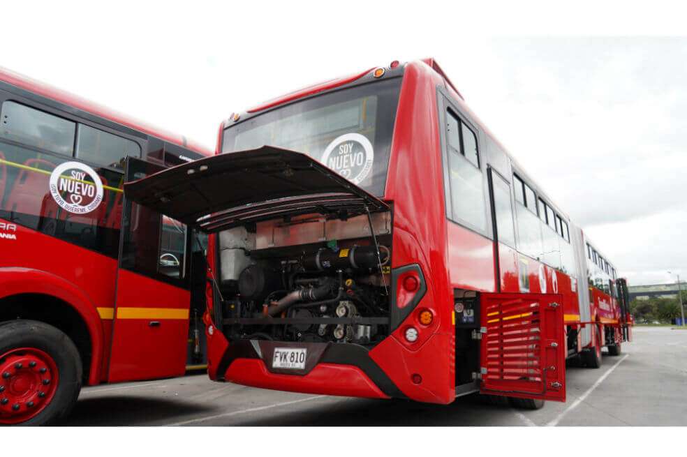 Estos articulados a gas atenderán principalmente los servicios 1, 4, 6, CF19 y DH21. / Transmilenio