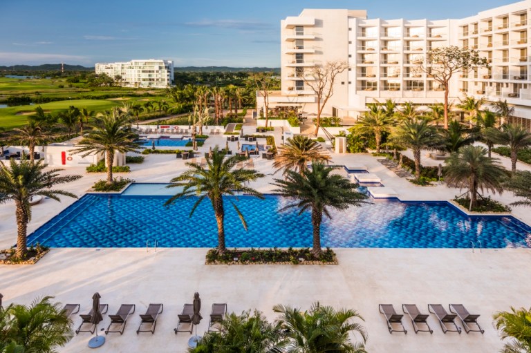 Conrad Hotels & Resorts: un destino dentro de Cartagena