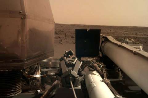 La sonda InSight ya produce su energía en Marte, ¿qué sigue?