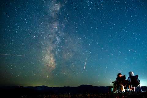 Lluvia de meteoros Perseidas 2025 alcanzará su punto máximo esta semana, ¿cómo verla?