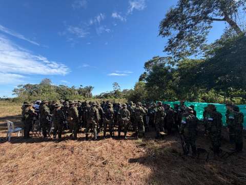Con ingreso de 99 guerrilleros, empezó la primera Zona de Ubicación de la paz total de Petro