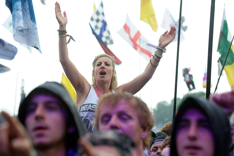 El icónico festival se desarrollará del 21 al 26 de junio al suroeste de Inglaterra, en el condado de Somerset.  / AFP