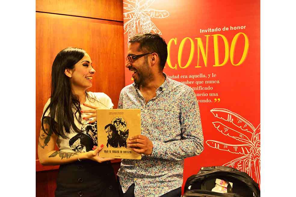 Daniela Garavito y Juan Camilo Rincón, presentando su libro sobre Cortázar. / Jimena Cortés