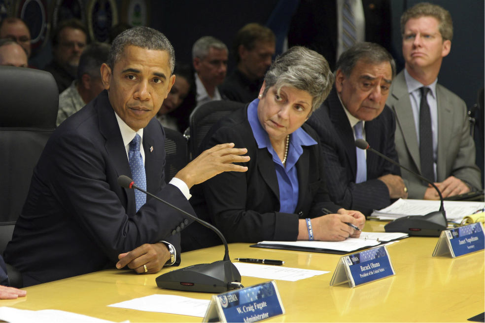 En medio de la campaña más cara de la historia, el presidente de Estados Unidos, Barack Obama, evalúa con su equipo los daños que dejó ‘Sandy’. / EFE